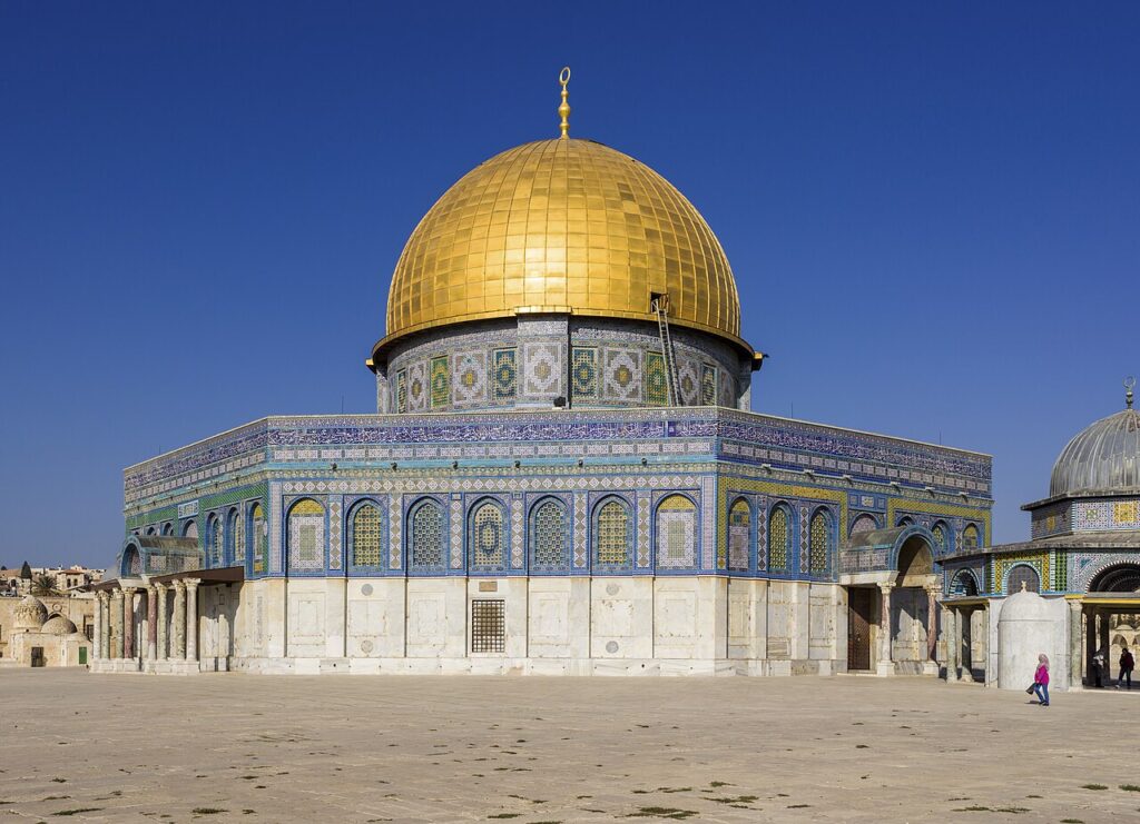 قمة ميتة.. والواقع لم يتغير!!